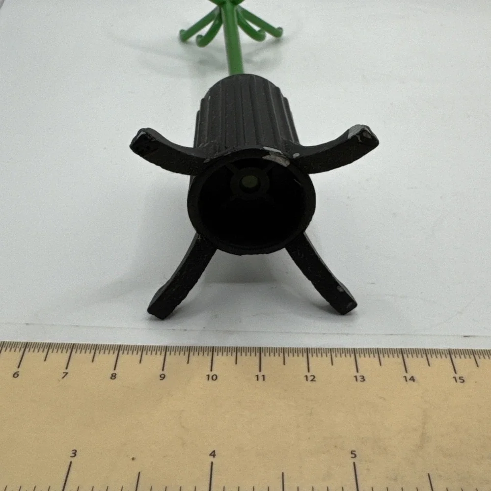 Vintage Hat Rack 2 Hats Salt & Pepper Shakers Toothpick Holder Metal & Plastic